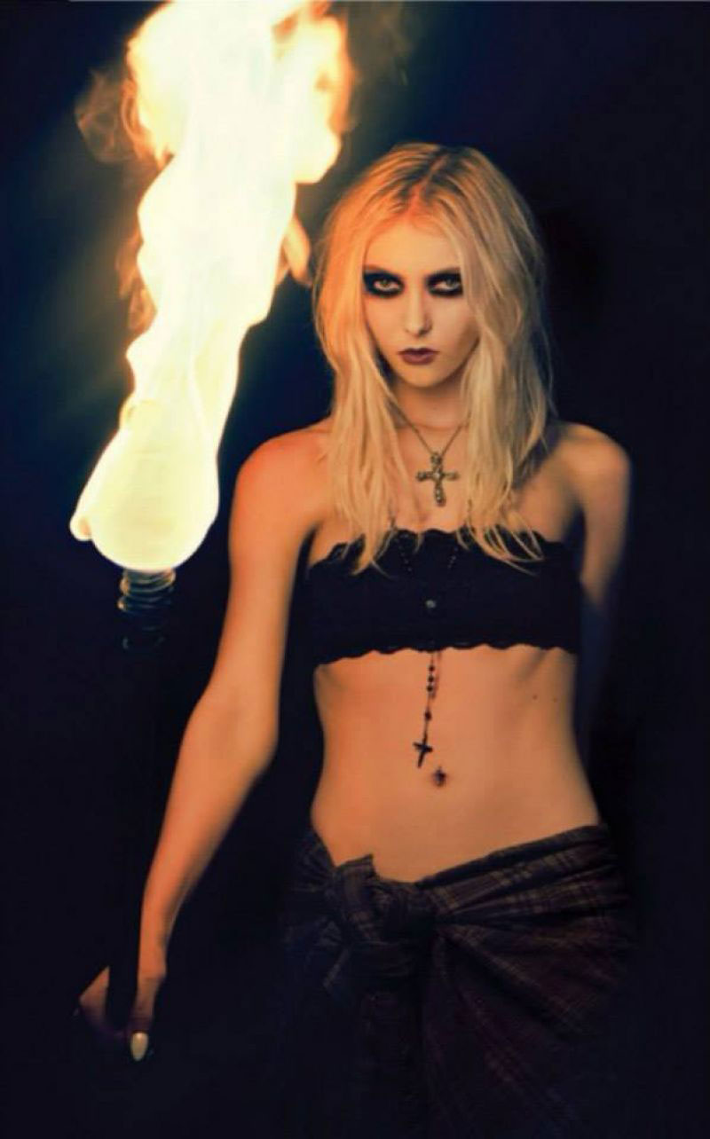 TAYLOR-MOMSEN-in-Revolver-Magazine-FebruaryMarch-2014-Issue-03.jpg