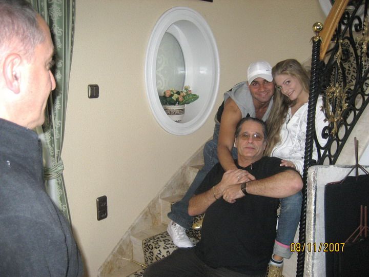 34396_IMG_1815_resize_122_46lo[1].jpg