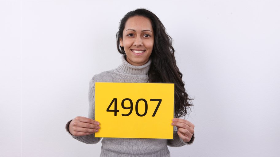 michaela-4907.jpg
