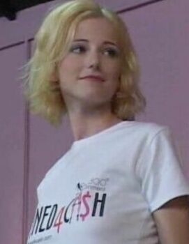 Viktoria - Caned4Cash.jpg