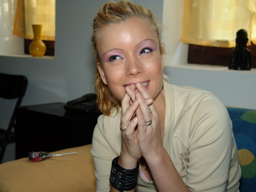 61332_003_419lo.JPG