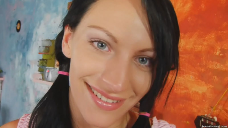 Lenteen.jpg