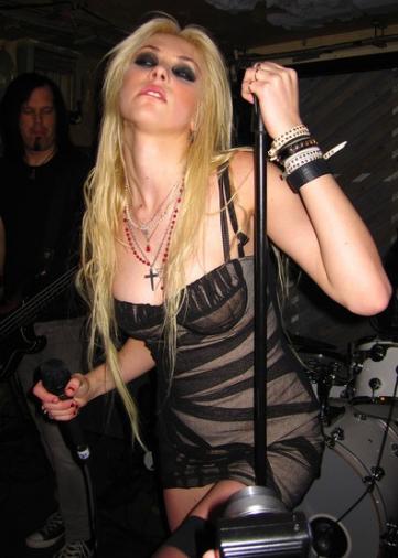 hard-core-goth_361x506.jpg